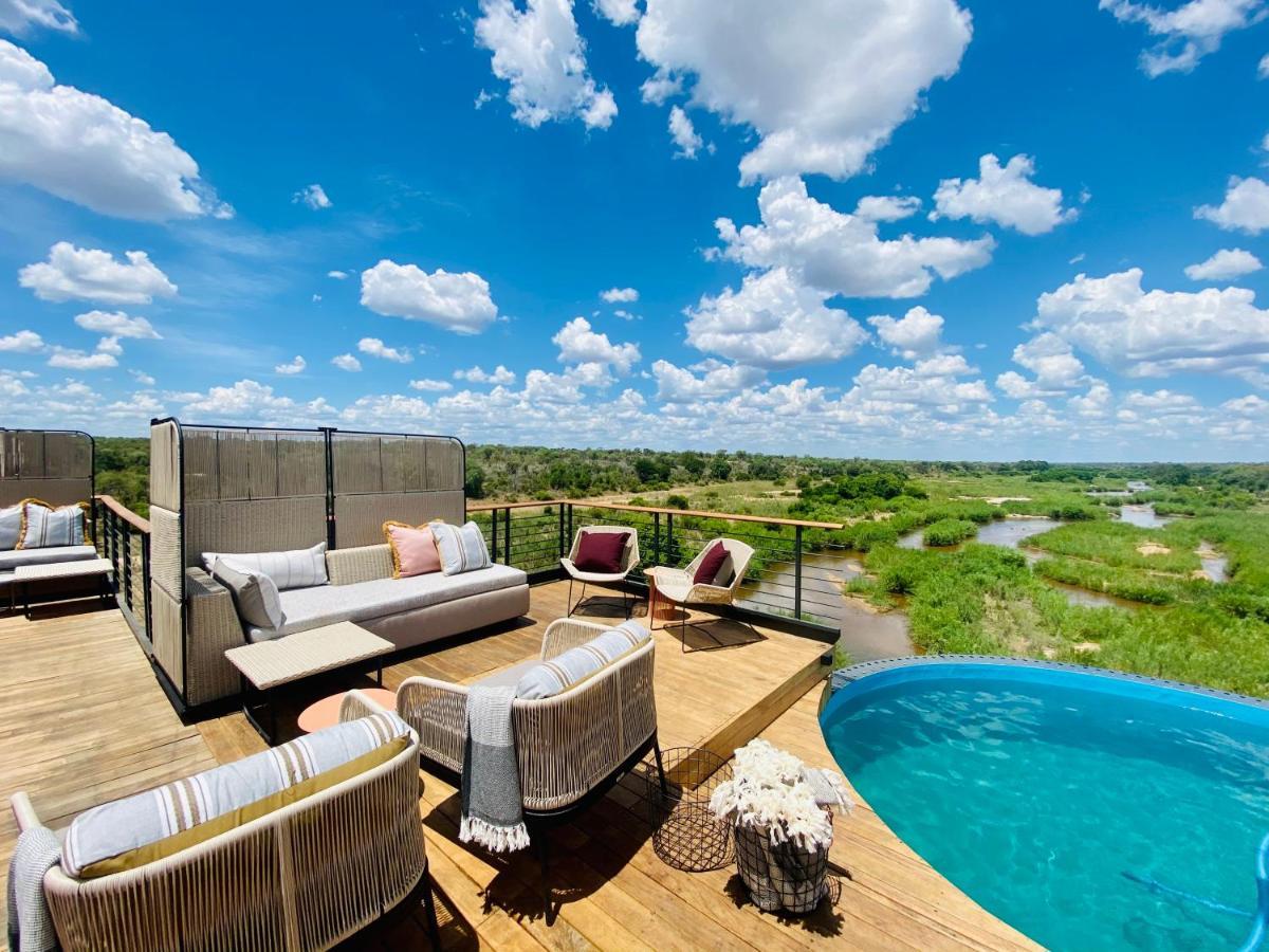Kruger Shalati - Train On The Bridge & Garden Suites Skukuza Bagian luar foto