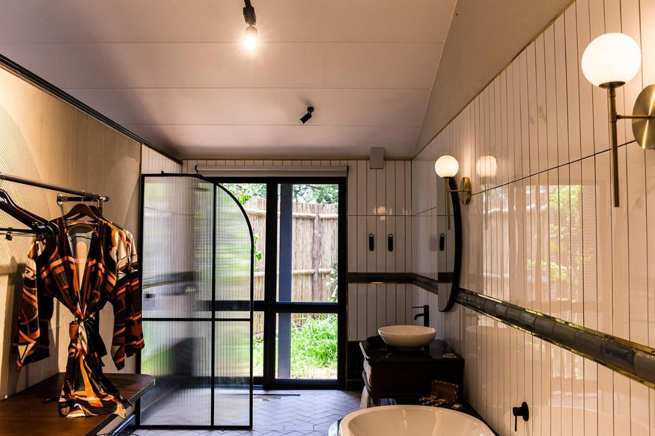 Kruger Shalati - Train On The Bridge & Garden Suites Skukuza Bagian luar foto
